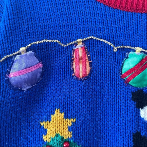 Robinson’s Vintage Christmas Sweater Size Small Santa Tree Presents Chunky Knit - Picture 7 of 7